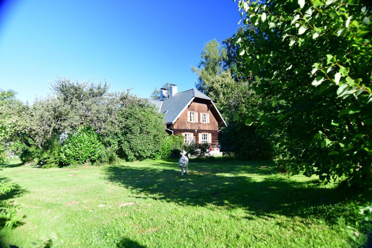 Naturforsthaus Ferienwohnung Fuer Hunde- Und Tierverbundene Menschen Preitenegg エクステリア 写真